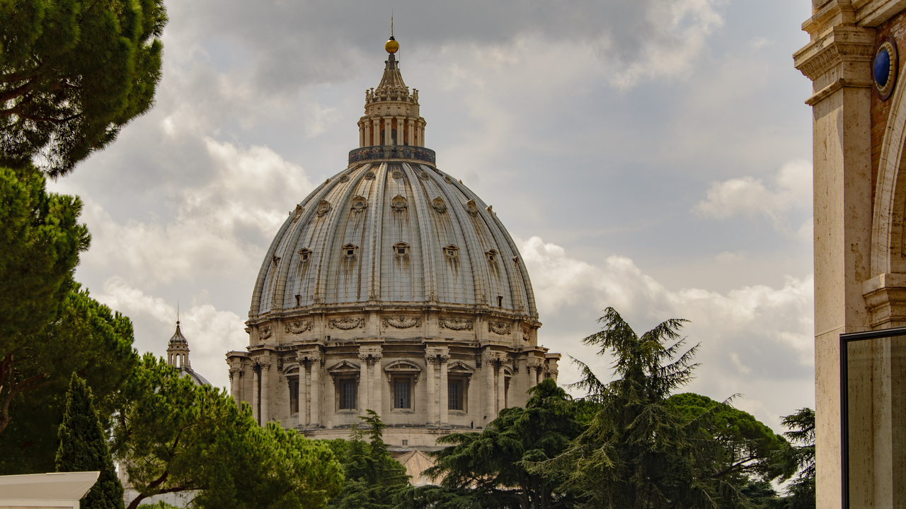 20150904-120326••••Vatican City